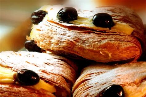 Illustrazione storica della sfogliatella Santa Rosa