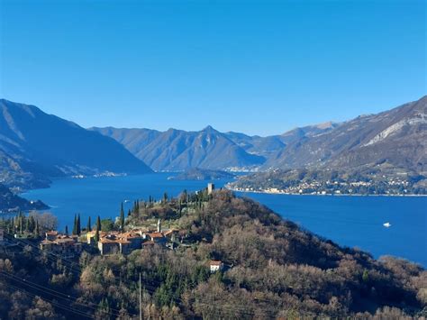 vista panoramica dal borgo di Perledo con il Lago di Como