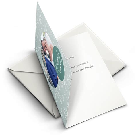 Esempio di biglietto d'auguri personalizzato pieghevole con foto per eventi speciali
