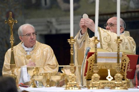 Infografica: I tre munera del sacerdote (docendi, sanctificandi, regendi)