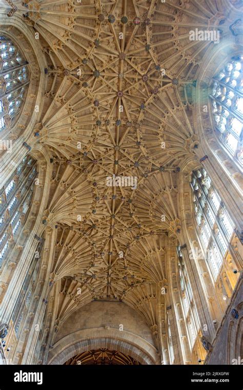 Interno dell'Abbazia di Bath, con la volta a ventaglio