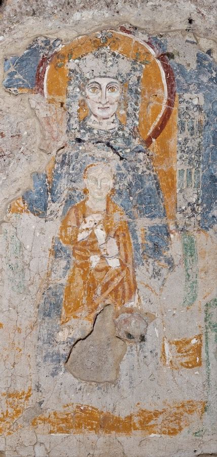 Foto degli affreschi della Madonna del Mondoni o di altri affreschi mariani in San Clemente