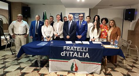 Foto di gruppo dei candidati della lista civica 'Altare, mi piace'