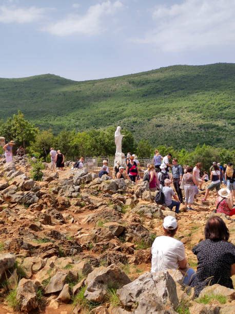 Foto di gruppo di pellegrini a Medjugorje