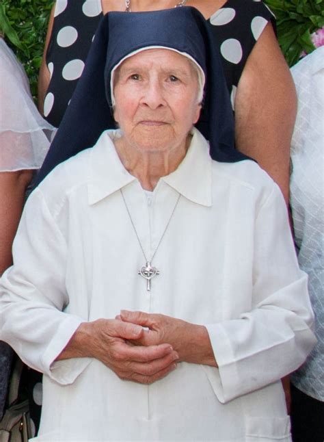 Immagine storica delle Suore di Nostra Signora della Carità del Buon Pastore impegnate nell'assistenza