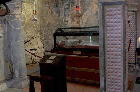 Affresco raffigurante la leggenda di Alberto Besozzi e la fondazione dell'Eremo