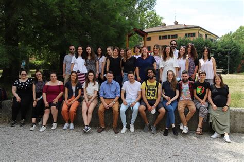 Foto gruppo studenti Istituto Toniolo