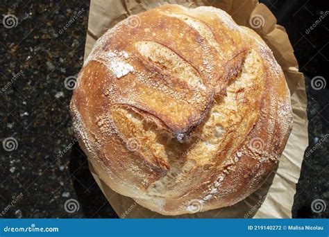 foto di pane appena sfornato