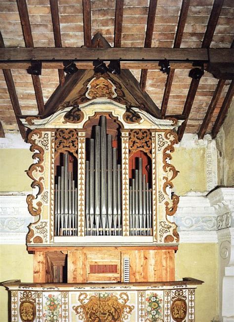 Dettaglio dell'organo Serassi del Santuario di Ambivere