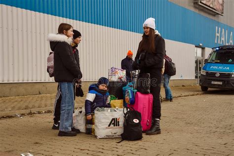 Foto: Famiglie migranti accolte in contesti comunitari