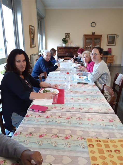 Storica foto dell'Istituto Nostra Signora di Lourdes a Casale Monferrato