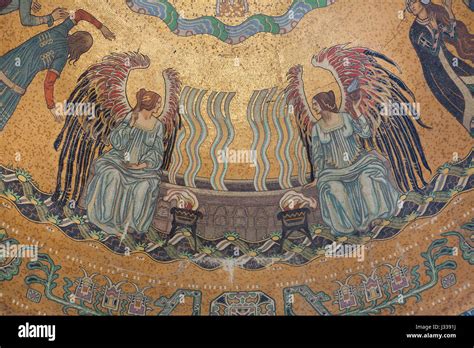 Dettaglio del mosaico: La tomba vuota e l'incontro con Maria di Magdala
