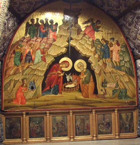 Esempio di iconografia della Natività attraverso i secoli