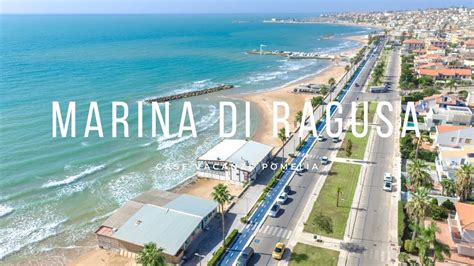 Locandina ironica dell'aperitivo con apparizione a Marina di Ragusa