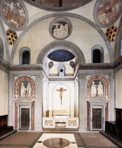 Veduta d'interni della sagrestia della parrocchiale di San Bartolomeo a Brugherio con la collocazione della tela