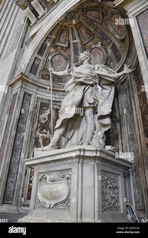 statua del Bernini raffigurante San Longino a San Pietro