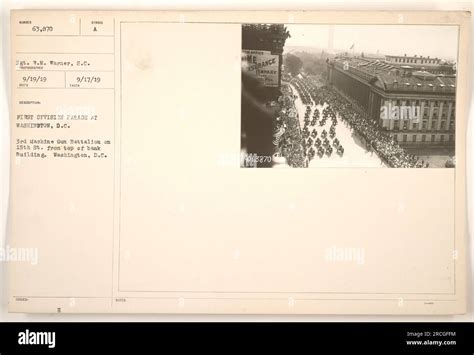 Foto d'archivio che ritrae i membri di Rangers International durante un raduno ufficiale a Nicosia.