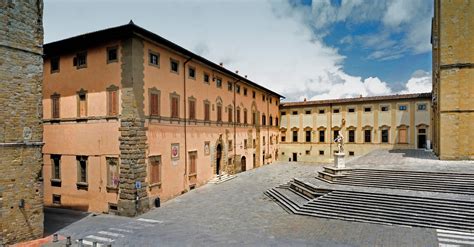 Veduta architettonica o planimetria del Palazzo del Seminario Vescovile di Caltanissetta, sede del Museo Diocesano.