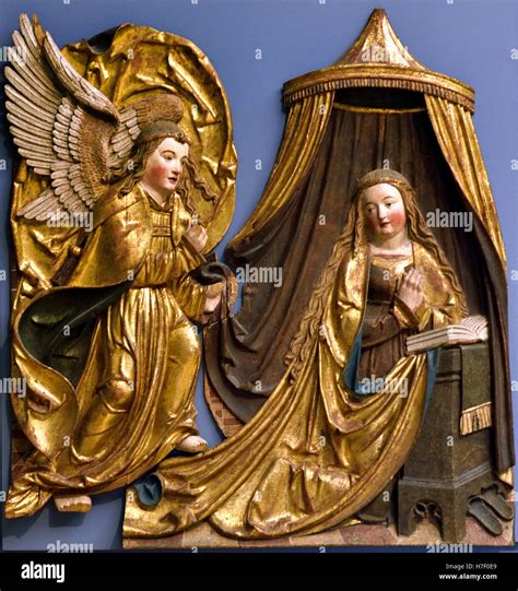 Dettaglio della Vergine e dell'Angelo Gabriele nell'Annunciazione di Donatello