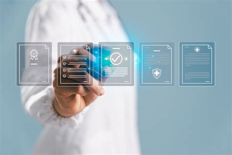 Infografica esplicativa sugli standard di qualità e il processo di accreditamento al Servizio Sanitario Nazionale (SSN)