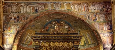 Dettaglio dell'iconostasi berniniana e dell'arco trionfale della chiesa