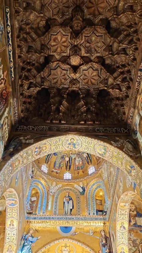 interno della Cattedrale di Castellaneta con soffitto ligneo