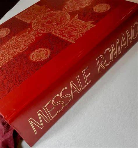 Messale Romano sul leggio