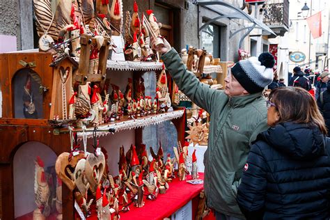 Artigianato tipico valdostano esposto alla Fiera di Sant'Orso