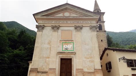 Comunità parrocchiale di Mariano del Friuli durante una celebrazione
