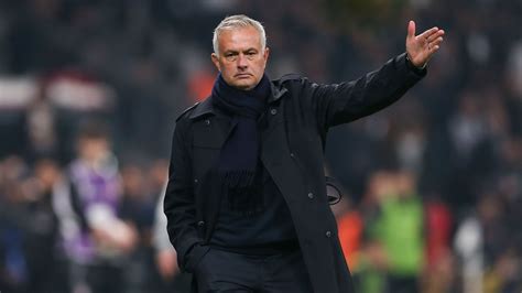 José Mourinho, allenatore di calcio