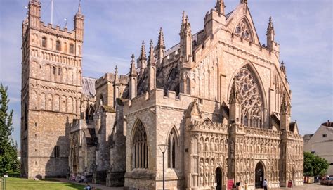 Foto aerea della Cattedrale di Exeter e del centro città