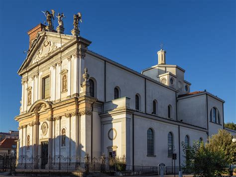 Facciata della chiesa di San Michele a Vilnius, dove fu esposta per la prima volta l'immagine di Gesù Misericordioso.