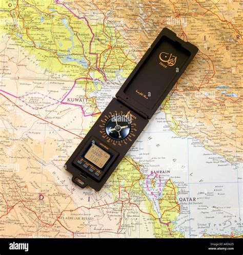 mappa che indica la direzione della Qibla verso la Kaaba alla Mecca