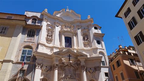 Fotografia della facciata della Chiesa Madre di Santa Maria Maddalena a Uggiano la Chiesa