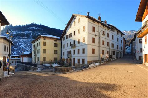 Panoramica della Roggia dei Mulini a Lozzo di Cadore