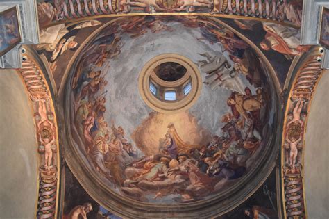 Dettaglio della decorazione della cupola di Giulio Ferrari nella Basilica di San Prospero