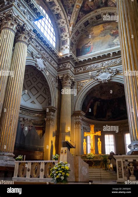 Altare maggiore della Cattedrale di Cagliari