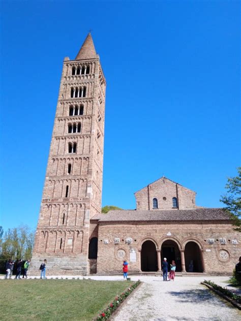 Abbazia di Pomposa e il suo campanile