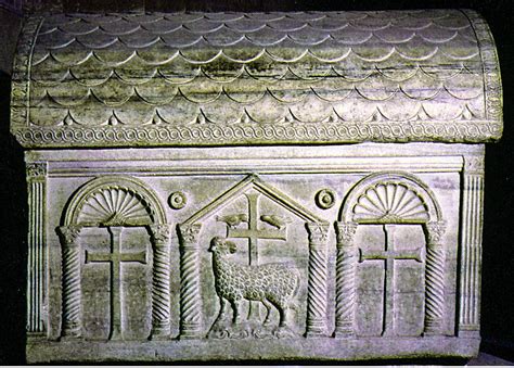 Rappresentazione artistica dell'altare celeste con l'Agnello e i martiri