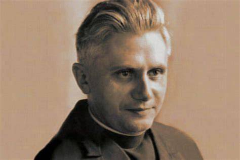 Foto di un giovane Joseph Ratzinger