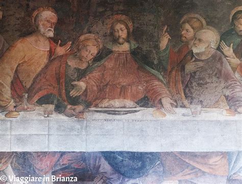 Foto della chiesa prepositurale di Alzate Brianza durante una celebrazione solenne