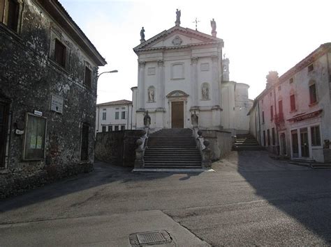 Foto storica o attuale della Chiesa di Sant'Andrea Apostolo a Trissino