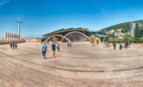 Prospettiva architettonica del Santuario di San Pio progettato da Renzo Piano