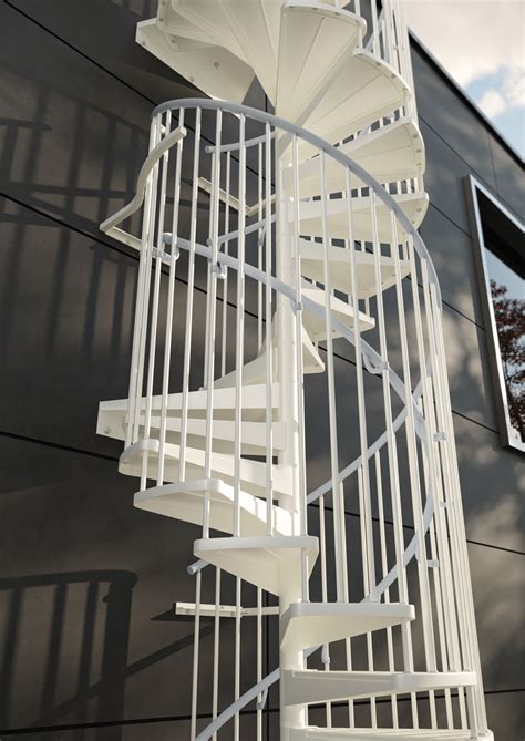 Dettaglio della scala a chiocciola interna del Micalet, con le sue strette e ripide scale.