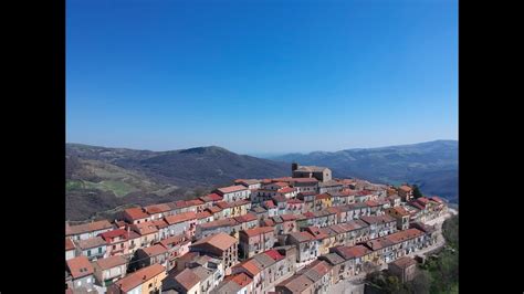 Montaguto: borgo storico al confine tra Irpinia e Daunia