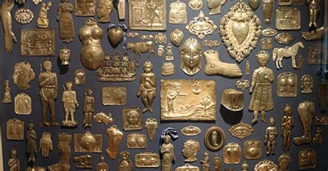 Esempio di ex voto tradizionale in una chiesa