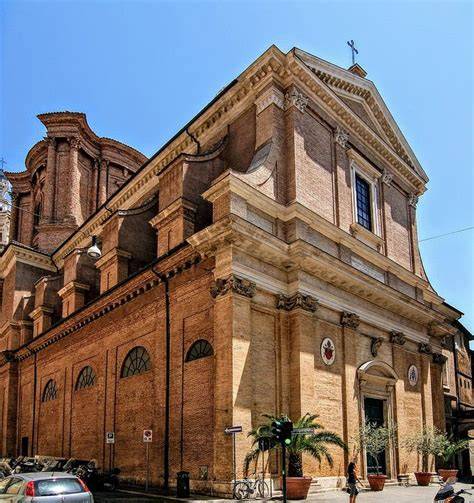 Basilica di Sant'Andrea delle Fratte, esterno