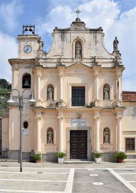 Chiesa dell'Immacolata Concezione a Palagonia dopo il restauro (immagine panoramica)