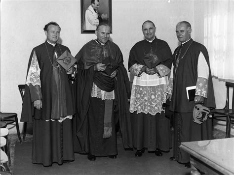 Incontro tra Padre Pio e il giovane Karol Wojtyla, illustrazione