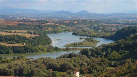 Paesaggio boschivo e collinare dell'Alta Valle del Tevere